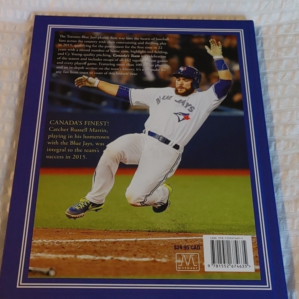 🌻CANADA'S TEAM TORONTO BLUE JAYS BOOK - Picture 2 of 6